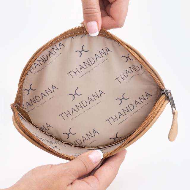 Thandana Laminated Fabric Glasses Case - Cheetah White