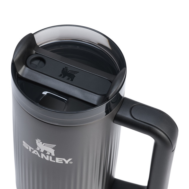 Stanley The Quencher H2.0 Fluted Tumbler, 890ml - Black PVD