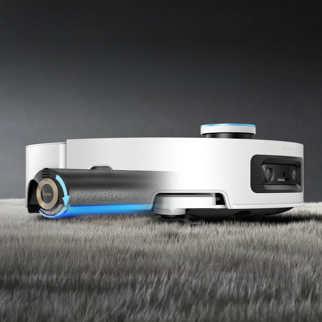 Dreame Aqua 10 Ultra Roller Robot Vacuum Cleaner