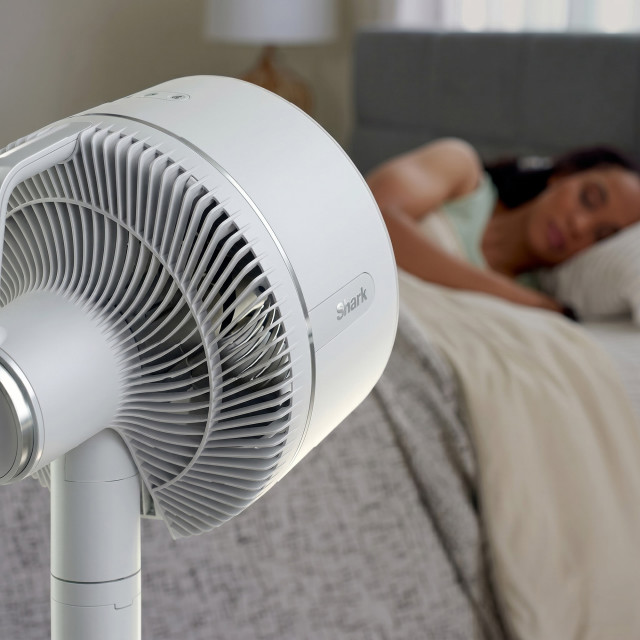Shark FlexBreeze Cordless Rechargeable Fan with Mist Attachment
