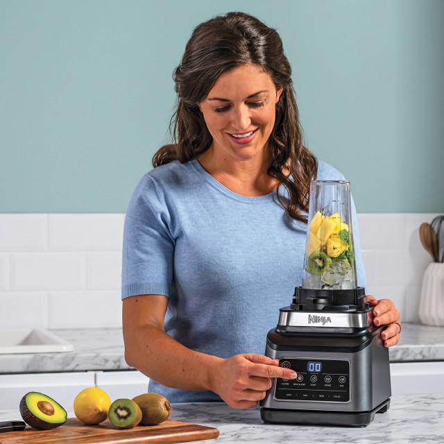 Ninja 3-in-1 Food Processor with Auto-iQ, 1200W