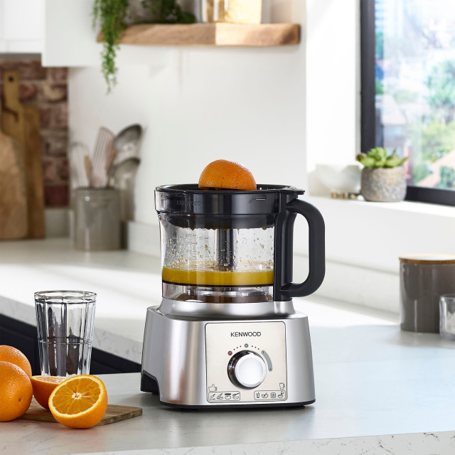 Kenwood Multipro Express Food Processor, FDP65.820SI