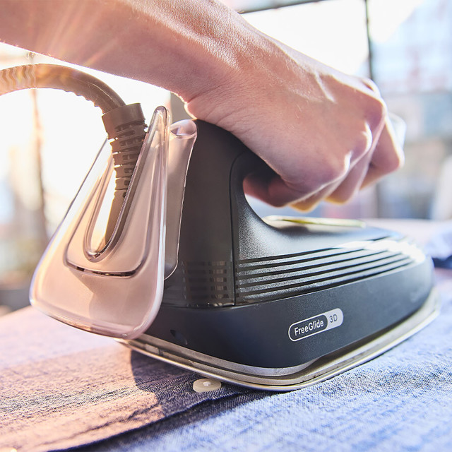 Braun CareStyle 3 Steam Station, 2200W
