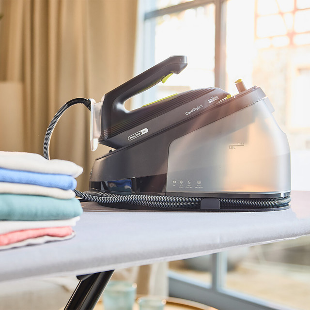 Braun CareStyle 3 Steam Station, 2200W