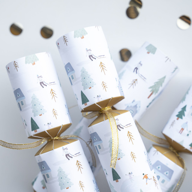 Holly & Ivy Value Trees & Houses, Pack of 8