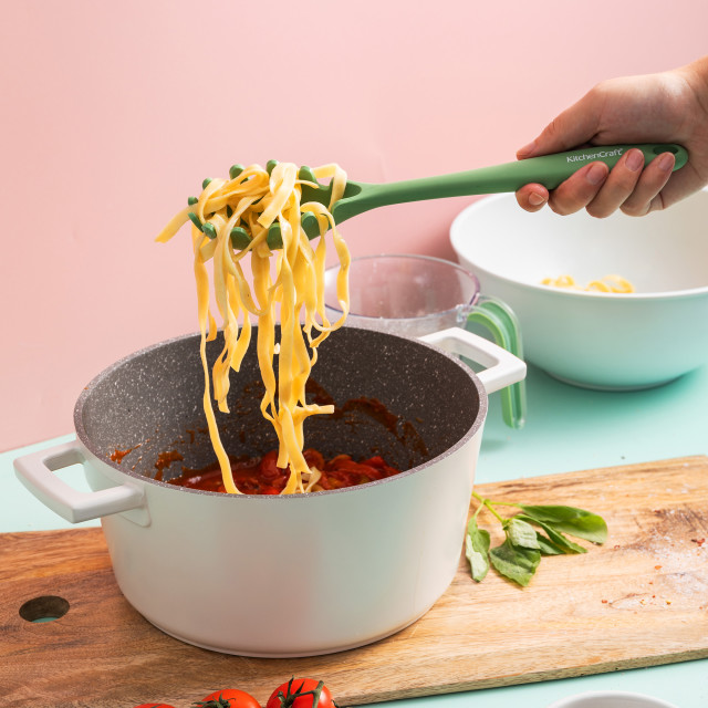 KitchenCraft Silicone Spaghetti Server, Non-Stick Safe and Heat-Resistant, 29cm
