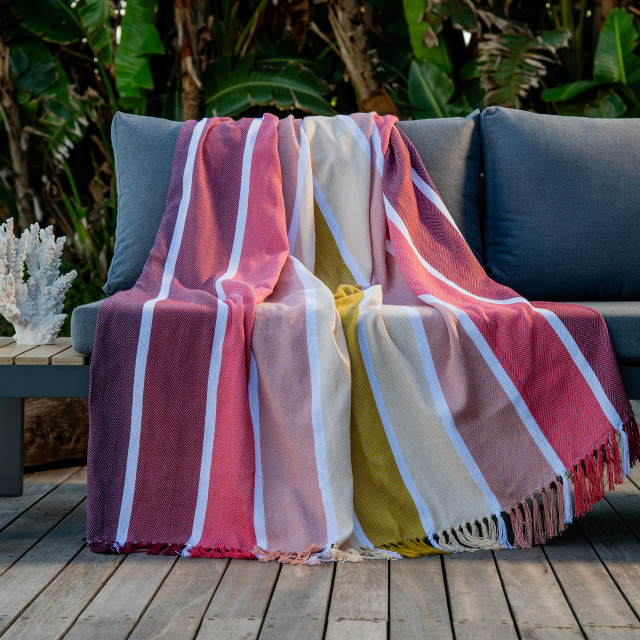 Aranda Protea Pinstripe Sunset Throw, 150cm x 200cm - Burgundy/Garnet