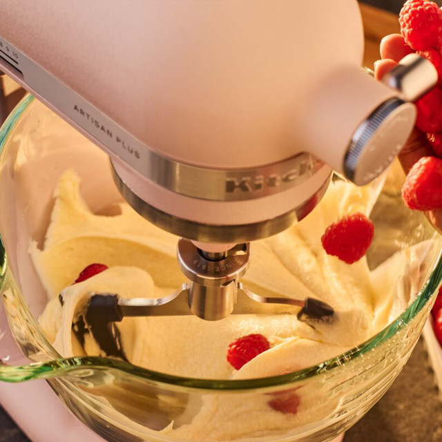 KitchenAid Artisan Plus 4.7L Tilt-Head Stand Mixer - Feather Pink