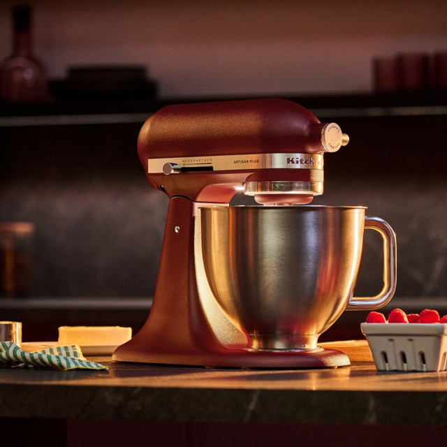 KitchenAid Artisan Plus 4.7L Tilt-Head Stand Mixer - Dried Tomato