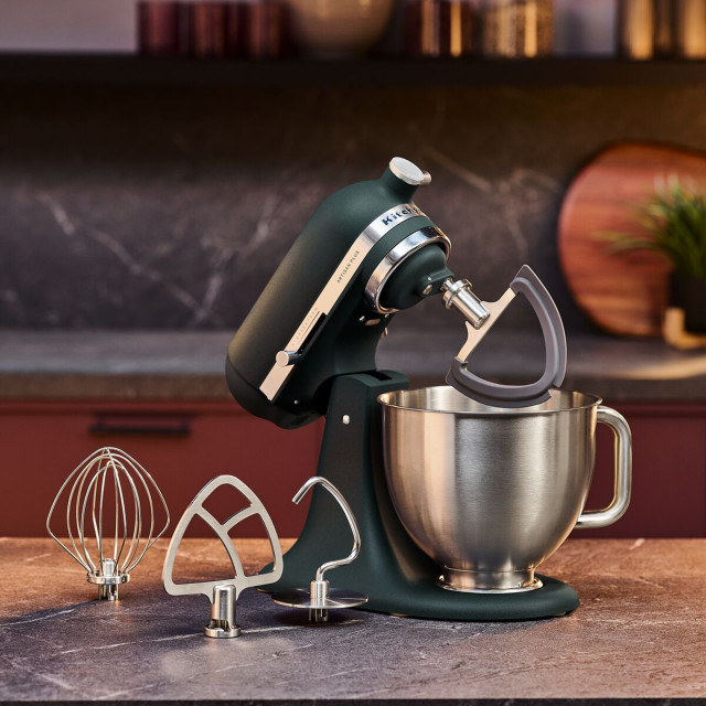 KitchenAid Artisan Plus 4.7L Tilt-Head Stand Mixer - Pebbled Palm