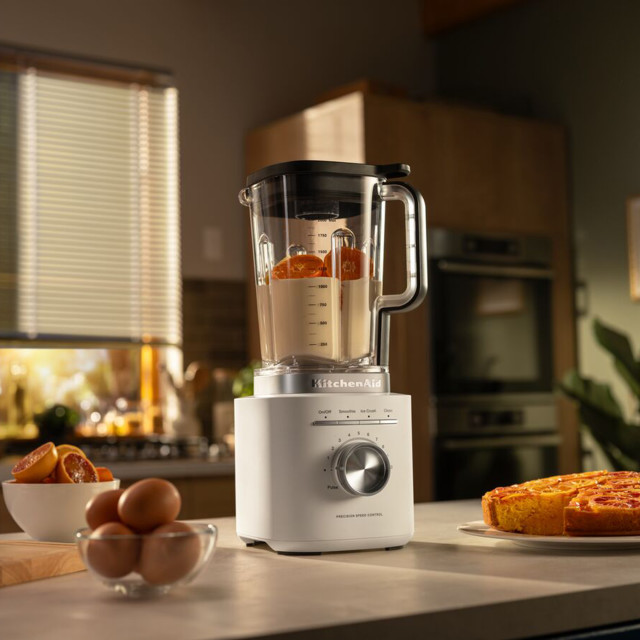 KitchenAid Pure Power Blender, 2L - Porcelain White
