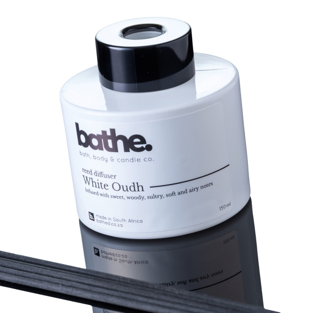 Bathe White Oudh Reed Diffuser, 150ml