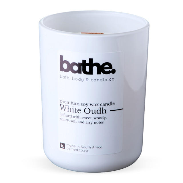 Bathe White Oudh Medium Candle, 250g - White
