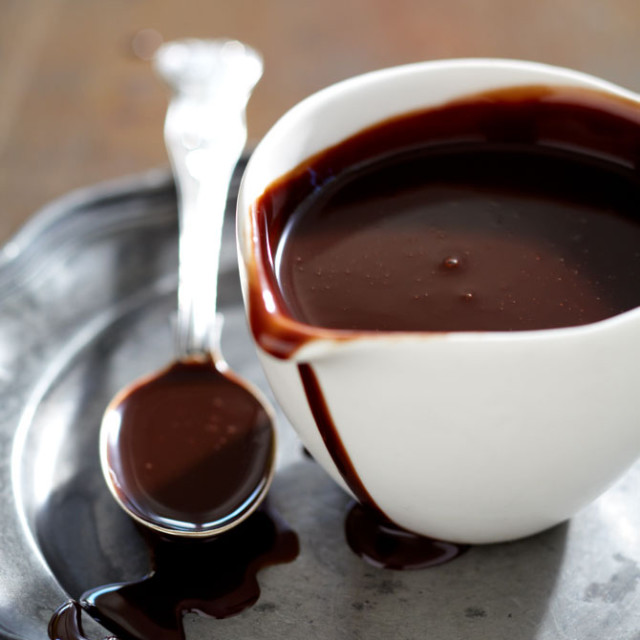 NOMU Decadent Hot Chocolate Pieces 250g