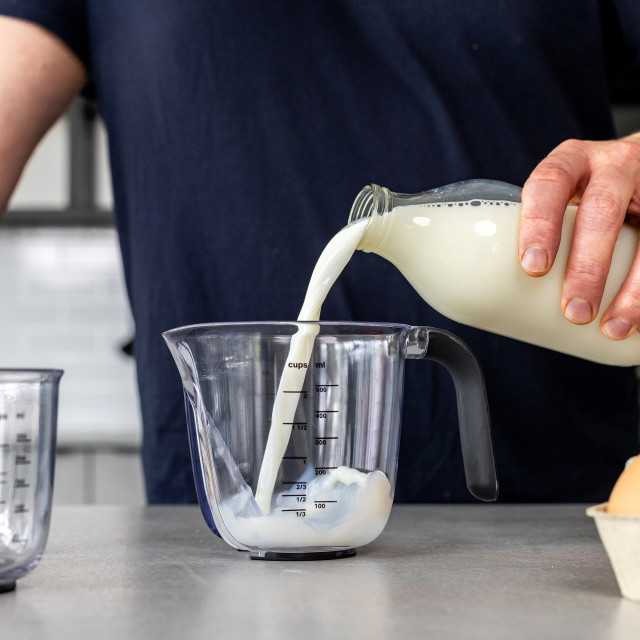 KitchenAid Angled Measuring Jug Set, 3-Piece