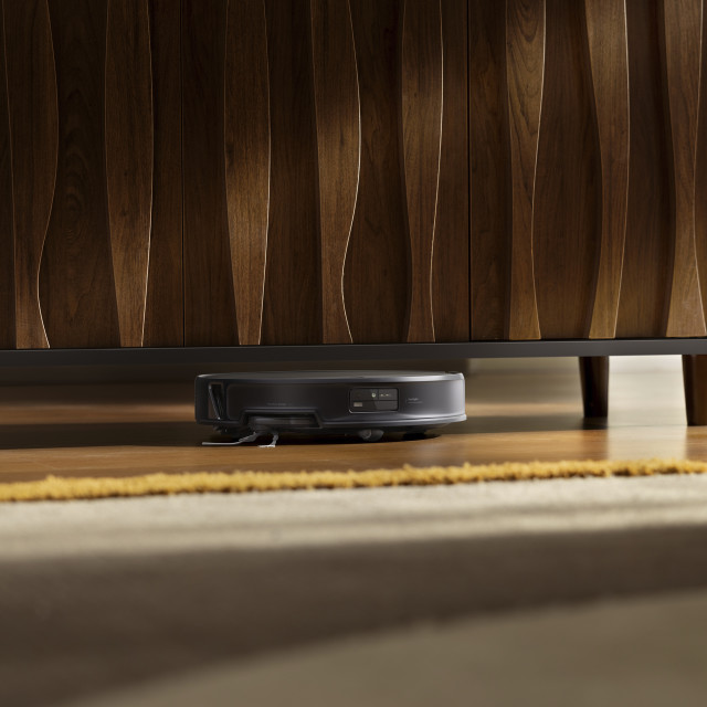 Roborock Saros 20 Ultimate AI Robot Vacuum & Mop