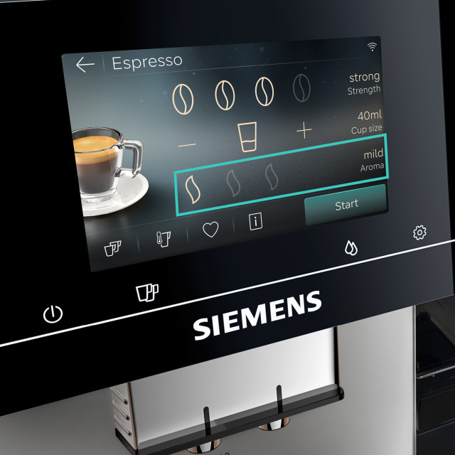 Siemens EQ700 Fully Automatic Bean-to-Cup Coffee Machine 2026 Model