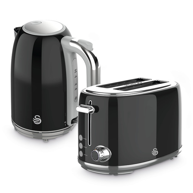 Swan Retro Glossy Kettle and 2-Slice Toaster Set - Glossy Black