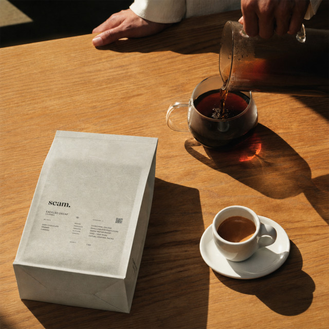 Seam Coffee Colombia Decaf Coffee Beans, 1kg