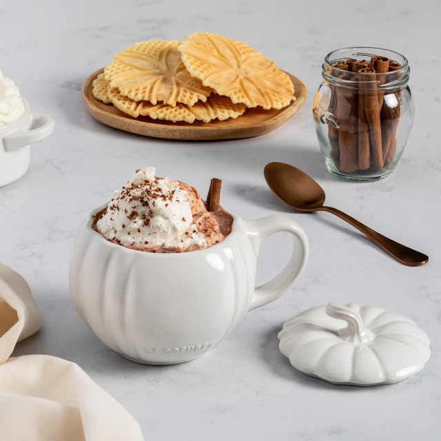 Le Creuset Pumpkin Mug, 400ml - White