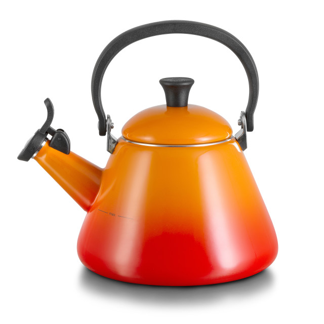Le Creuset Kone Whistling Stovetop Kettle, 1.6L