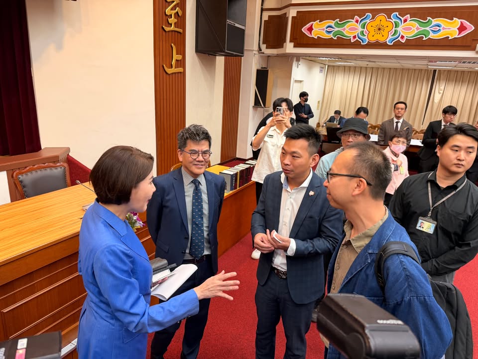 今天想和大家分享一個很酷、也很令人振奮的消息。|聽見AED圖2