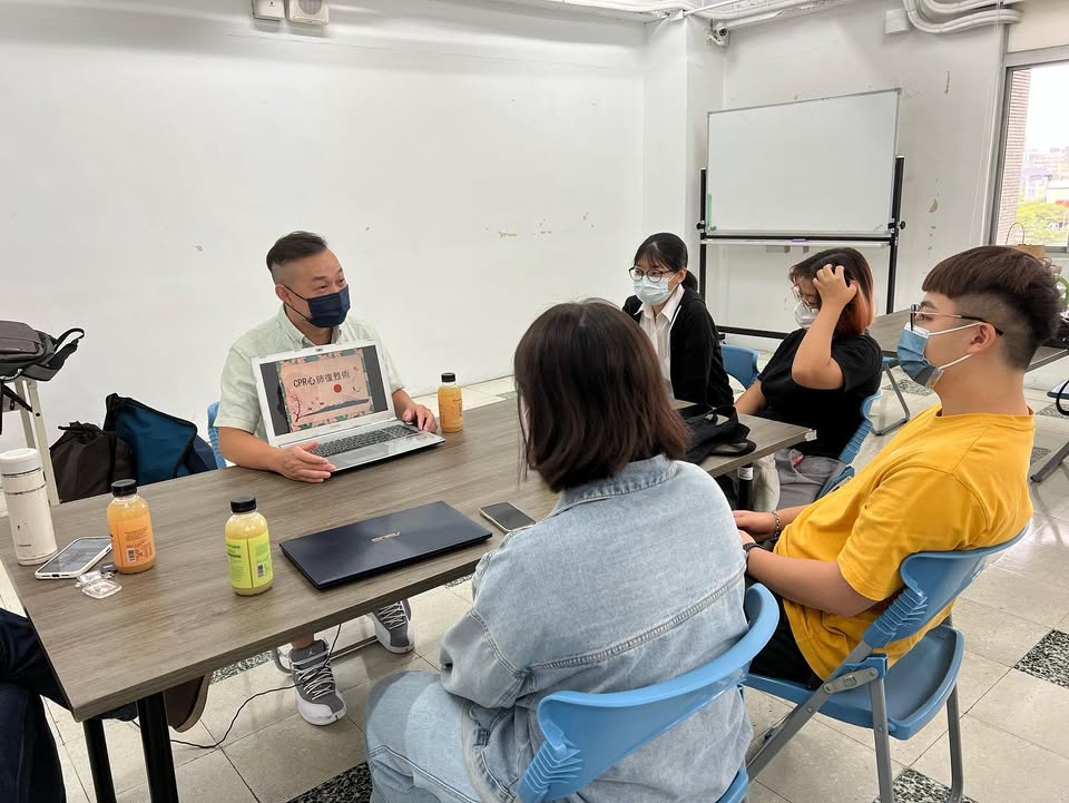 X志工團XCPR+AED急救教育課程|聽見AED圖2