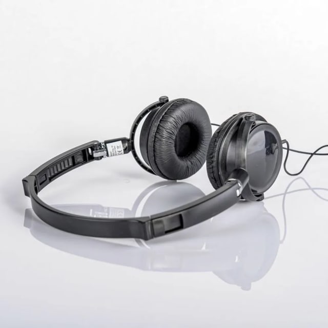 Audífonos In-Ear Monitor image 1