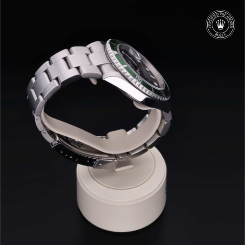 Oyster Perpetual  Submariner Date