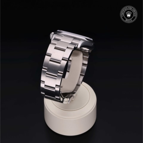 Oyster Perpetual  Explorer 36