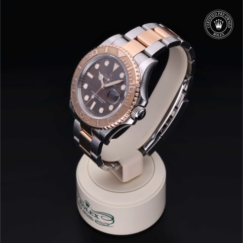 Oyster Perpetual  Yacht-Master 40