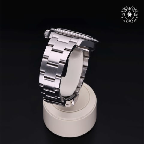 Oyster Perpetual  Submariner Date