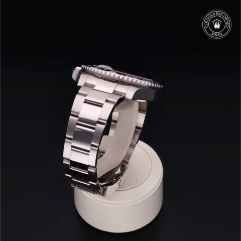 GMT-Master II