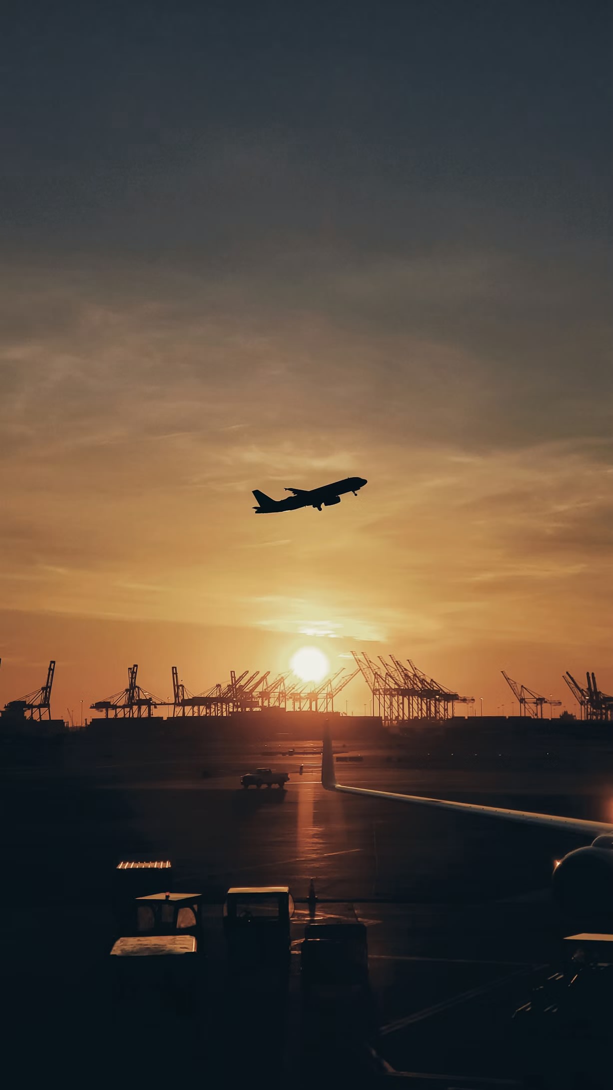 Souvenir Shopping & Airport Departure