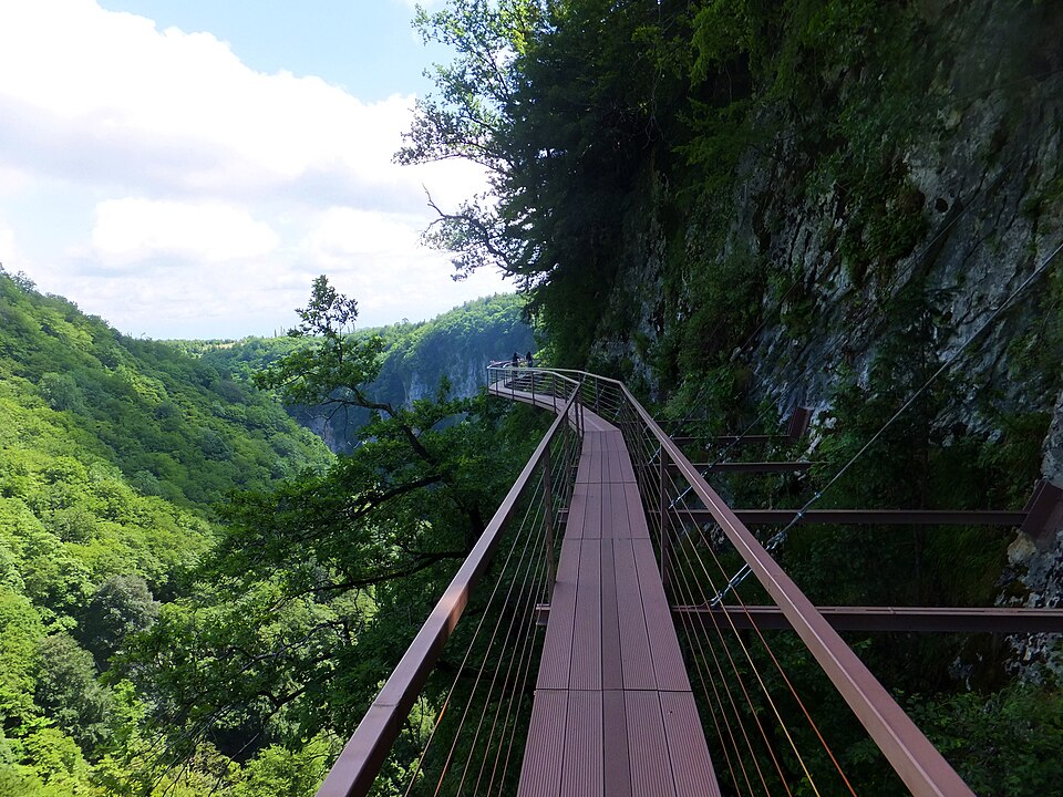 Canyons & Caves: Martvili, Okatse & Prometheus Cave Day Tour