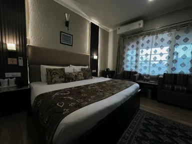 Lee Heritage Srinagar