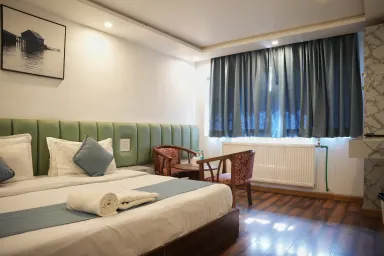 Hotel Fifth Season Pahalgam
