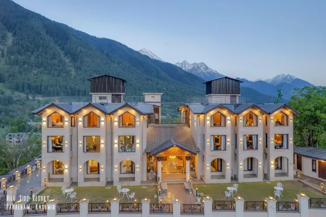 Hill Side Resort & Spa Pahalgam