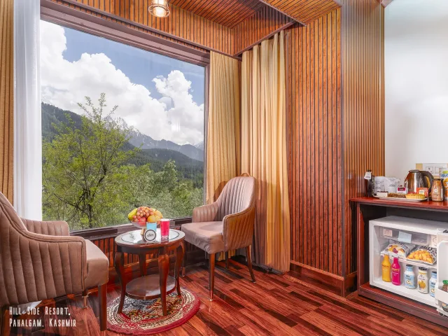 Hill Side Resort & Spa Pahalgam photo 5