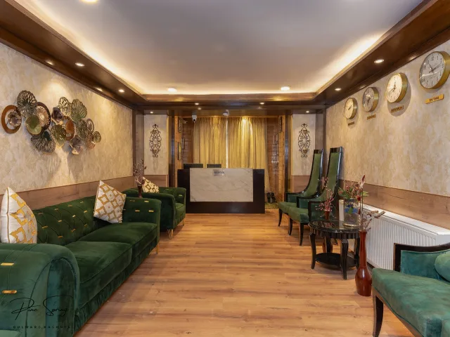 Hotel Pine Spring Gulmarg photo 5