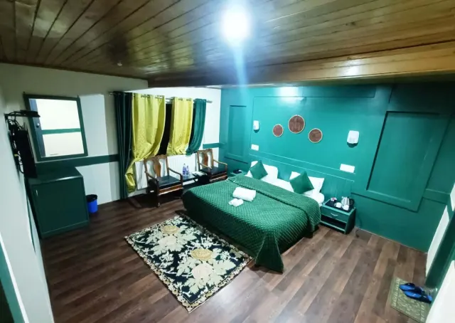Hotel Alpine Ridge Gulmarg photo 2