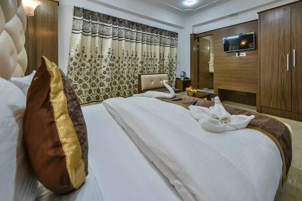 Hotel Golden Sands photo 2