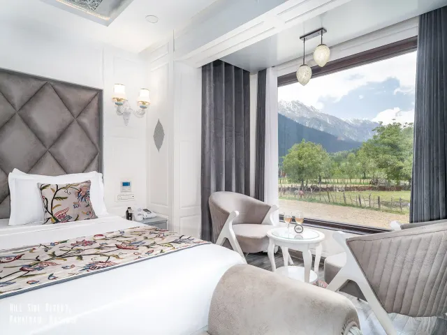 Hill Side Resort & Spa Pahalgam photo 4