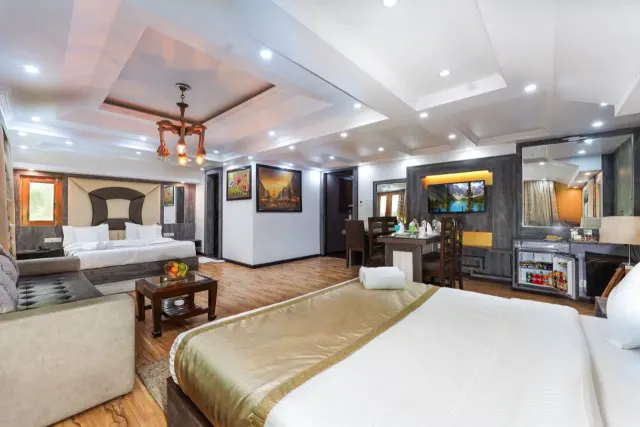 Hotel Royal Milad photo 2