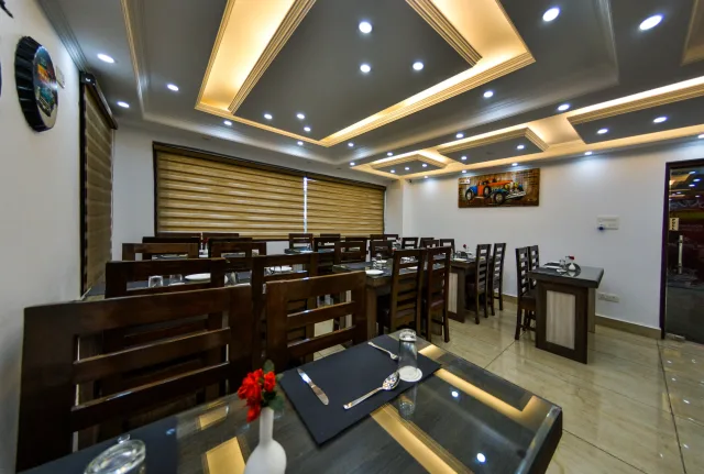 Hotel Royal Milad photo 4