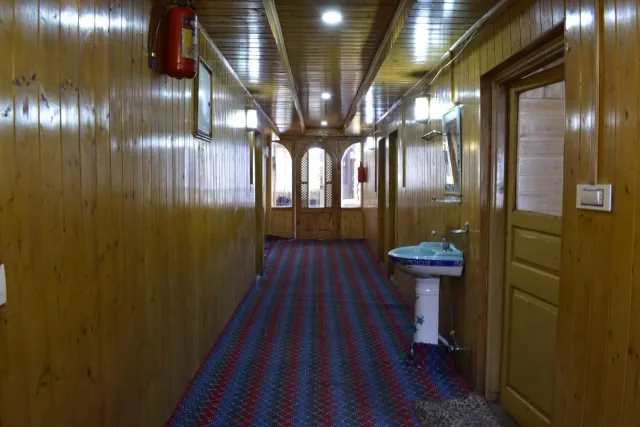 Hotel Green Park Gulmarg photo 4