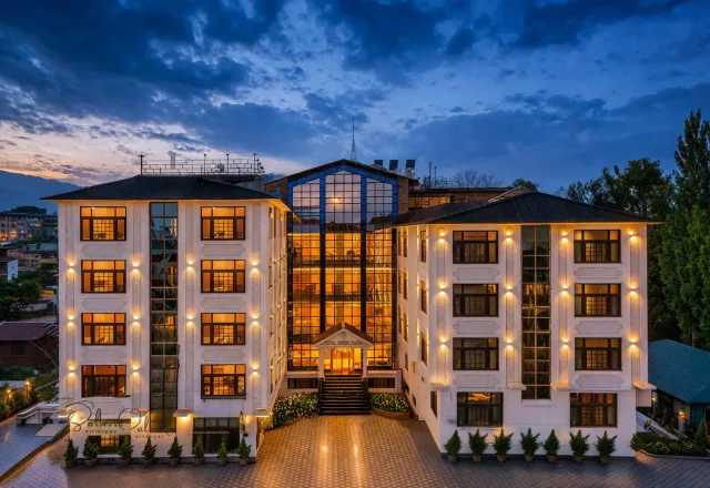 Hotel Sideeq Palace