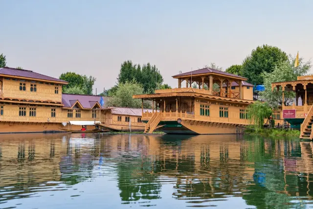 Harmukh Houseboats by Stay Pattern