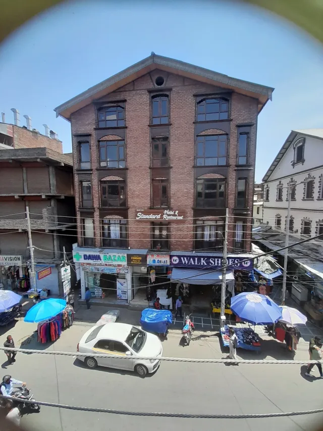 Standard Hotel & Restaurant