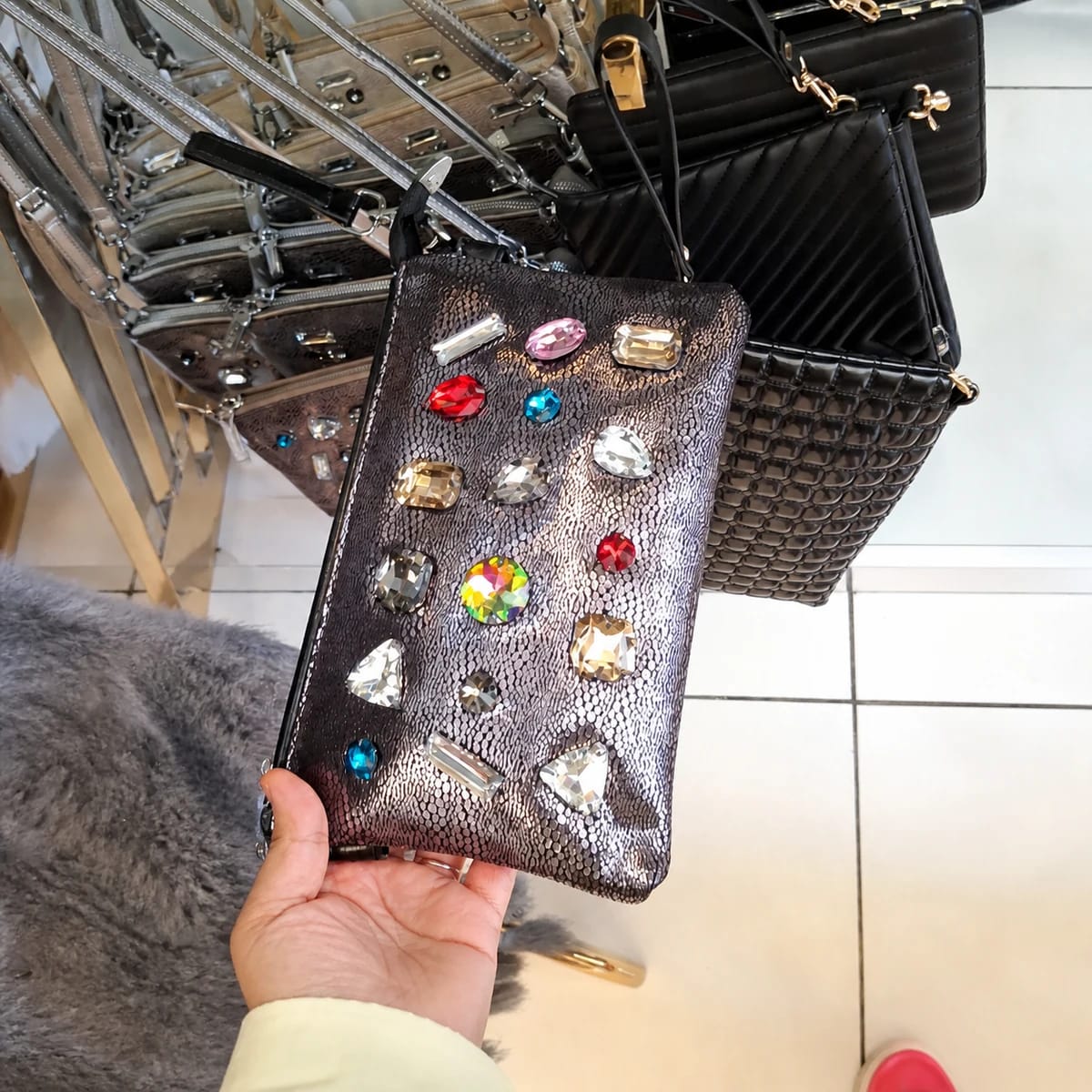 pc-026 — Petit sac à pierres